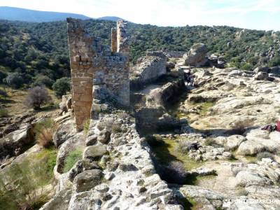 Ciudad de Vascos-Dolmen de Azután;nacimiento del rio manzanares rutas madrid senderismo licencia de